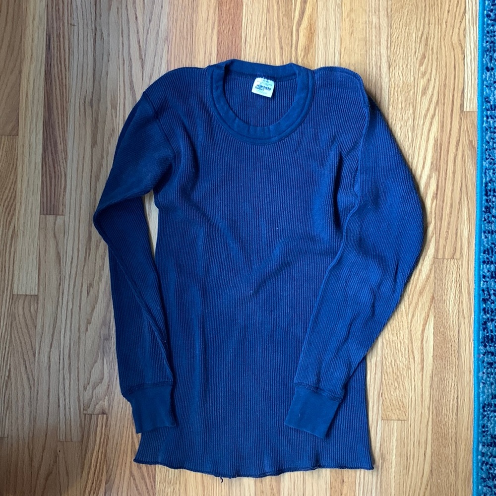 Vintage navy thermal- brand is Northern Summit